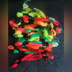 💥💥3/$20💥💥. Lot of approx 30 neon embroidery threads
